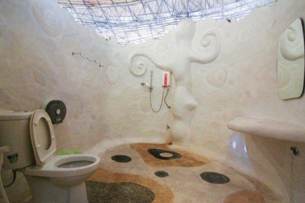 Naidee Sculptured Huts Hotel Huahin Kültér fotó
